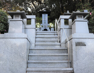 平尾霊園内写真1